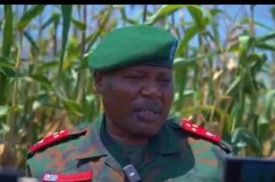 ASSAINISSEMENT DE KINSHASA : LE GÉNÉRAL KASONGO KABWIK PROPOSE L'ENVOI DES CONTREVENANTS À KANYAMA KASESE POUR LEUR RÉÉDUCATION