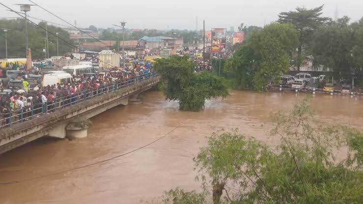 SAISON DES PLUIES : METTELSAT ALERTE SUR LES RISQUES D’INONDATIONS EN RDC